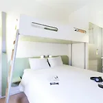 Ibis Budget Centre Отель 2*