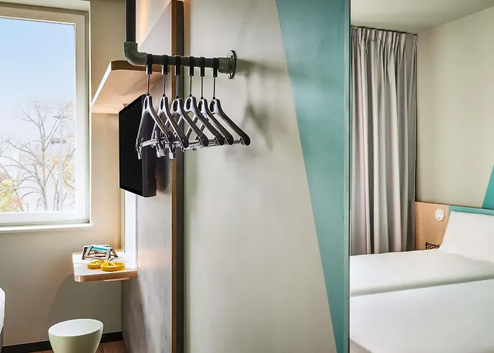 Ibis Budget Centre Hotel